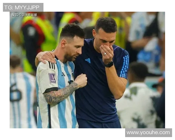 足球明星托腮视频播放引发热议球迷们的反应与评论汇总 足球明星托腮视频播放引发热议球迷们的反应与评论汇总