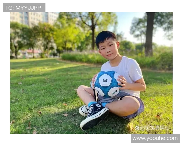 足球明星孩子们的趣味对话与温馨瞬间精彩图片合集