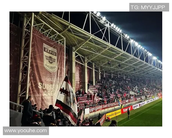 公交卡卡套足球明星的魅力与时尚结合,助你畅享出行与球场激情 公交卡卡套足球明星的魅力与时尚结合,助你畅享出行与球场激情